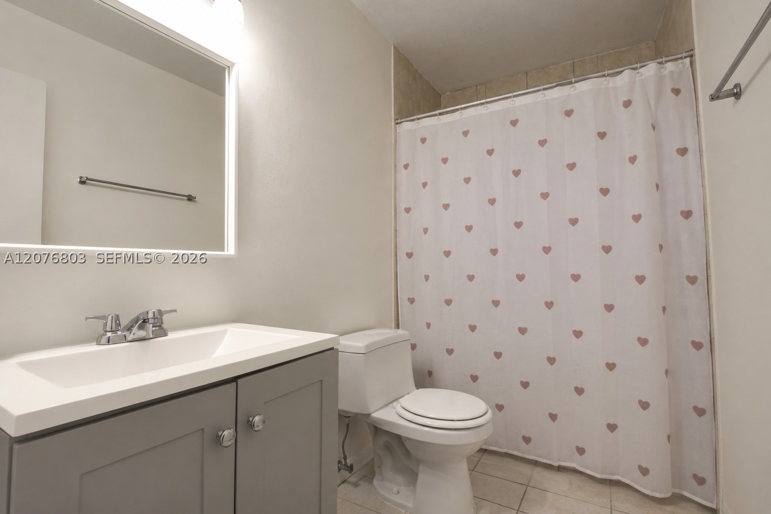 17530 Nw 27th Ct Property Photo 13