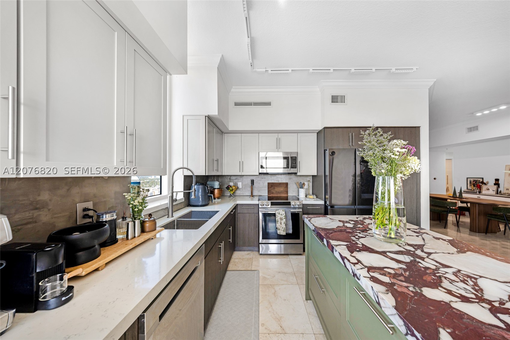 1745 E Hallandale Beach Blvd 2407w Property Photo 8
