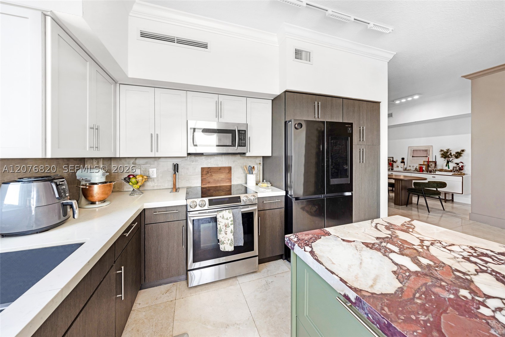 1745 E Hallandale Beach Blvd 2407w Property Photo 9