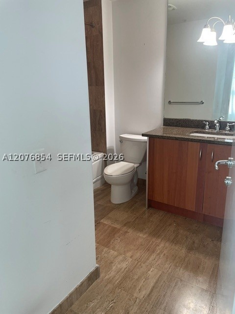 300 S Biscayne Blvd T-2303 Property Photo 4