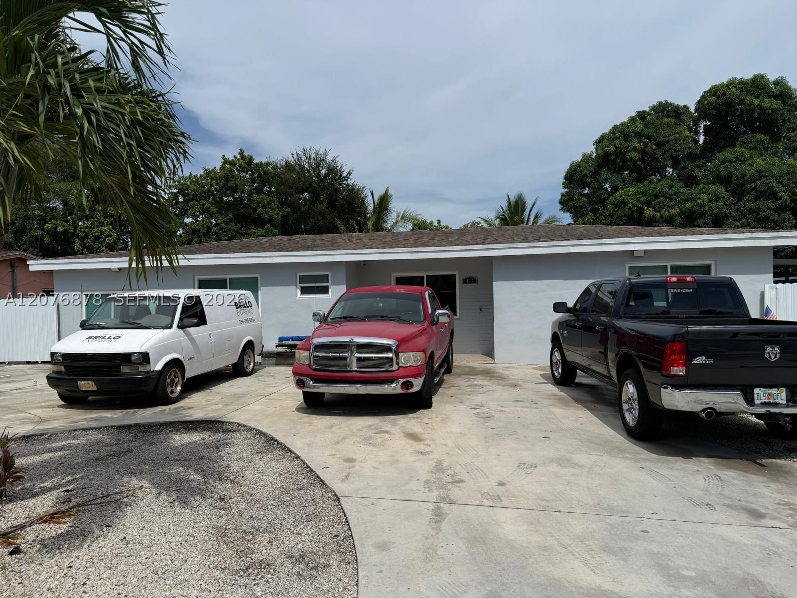 14321 Nw 16th Ct Property Photo 5