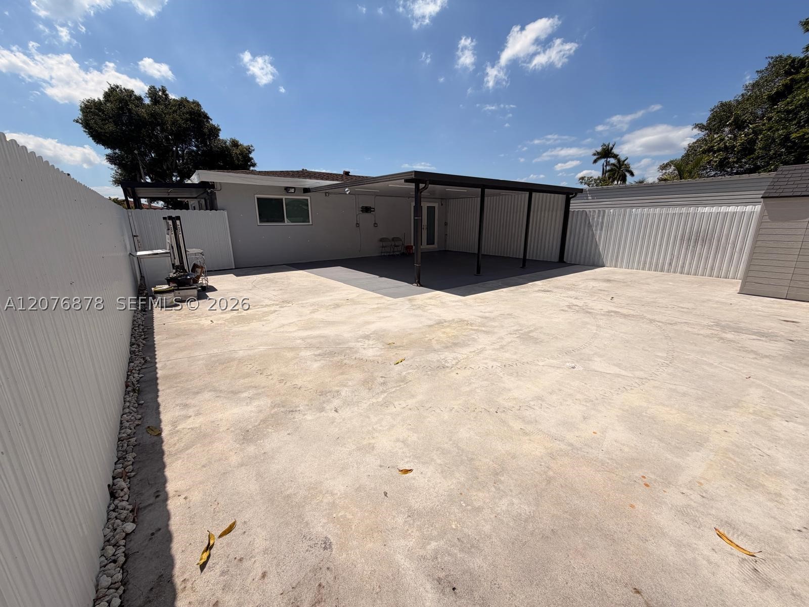 14321 Nw 16th Ct Property Photo 33