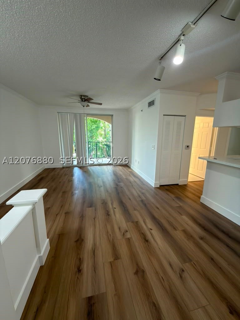 17145 N Bay Rd 4202 Property Photo 1
