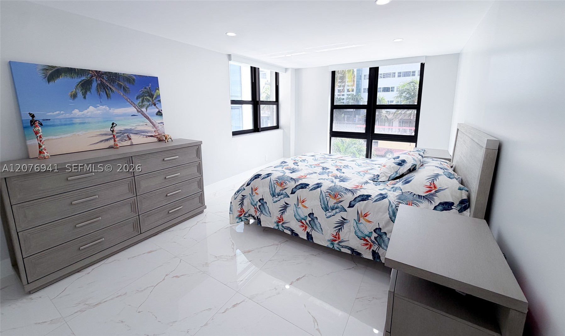 1800 Collins Ave 3h Property Photo 9