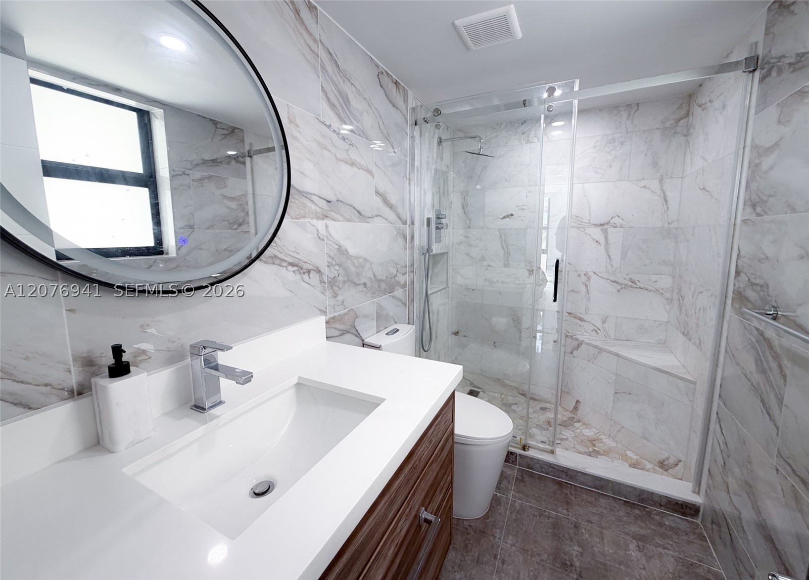 1800 Collins Ave 3h Property Photo 10