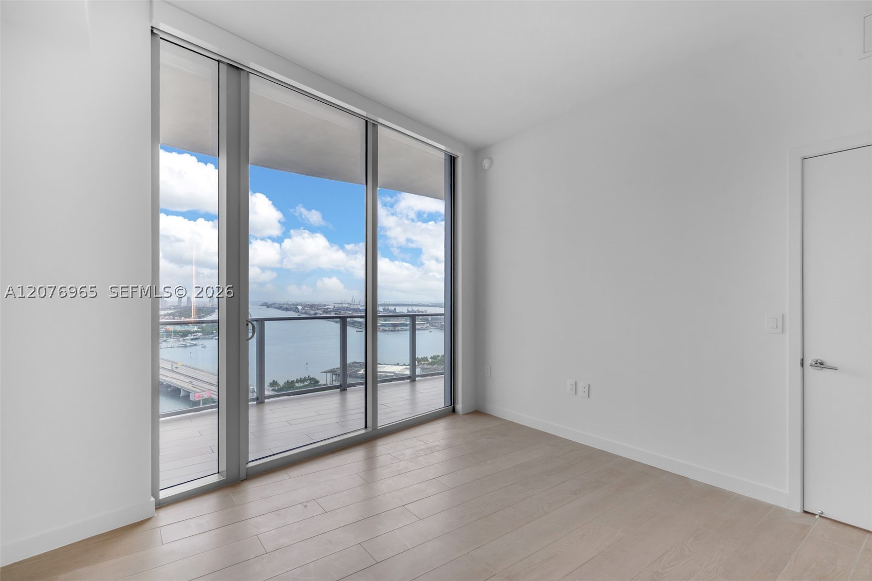 1400 Biscayne Blvd 2305 Property Photo 23