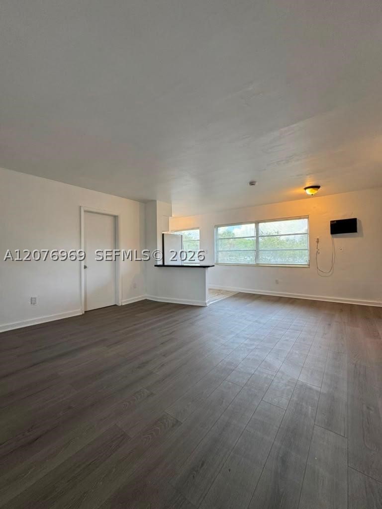 17031 NE 21st Ave 16 Property Photo 1