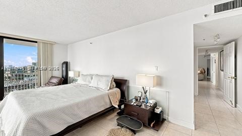 210 174 St 2401 Property Photo 17