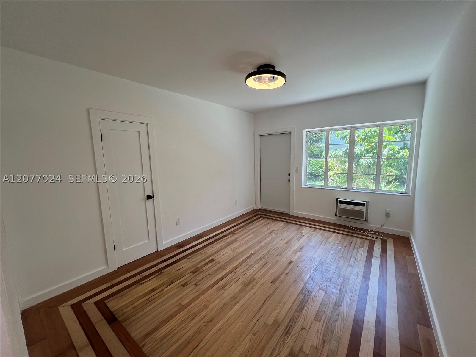 145 NE 82nd Ter 7 Property Photo 1