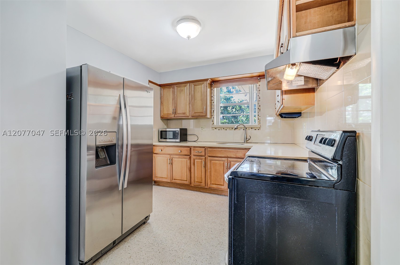 9354 Caribbean Blvd Property Photo 14