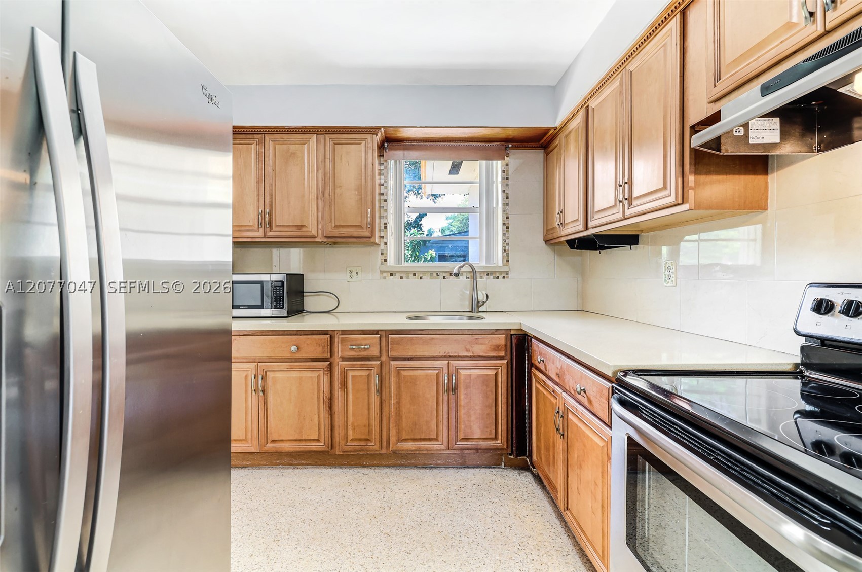 9354 Caribbean Blvd Property Photo 15