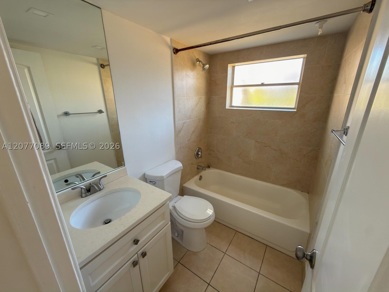 9937 Three Lakes Cir 14d Property Photo 8