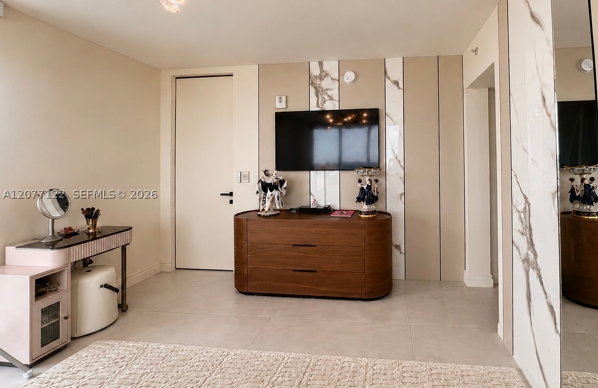 16699 Collins Ave 2907 Property Photo 10