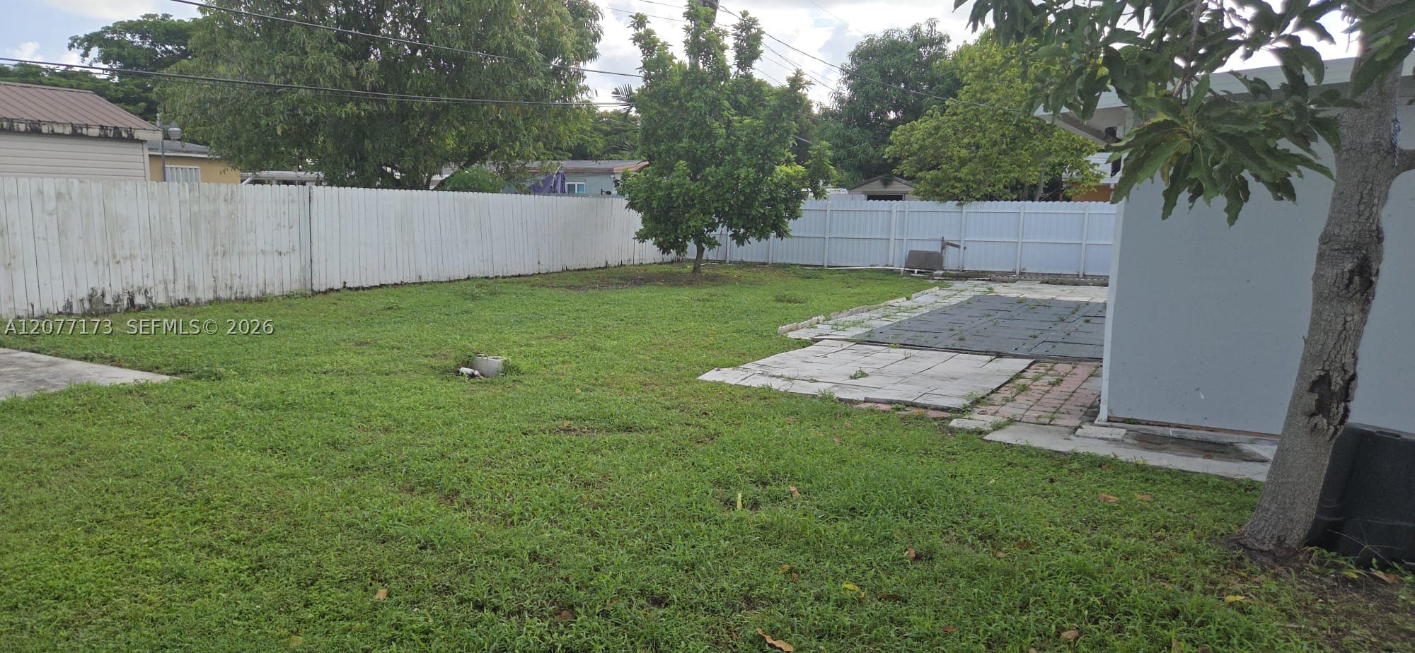 11285 Sw 43rd St Property Photo 5