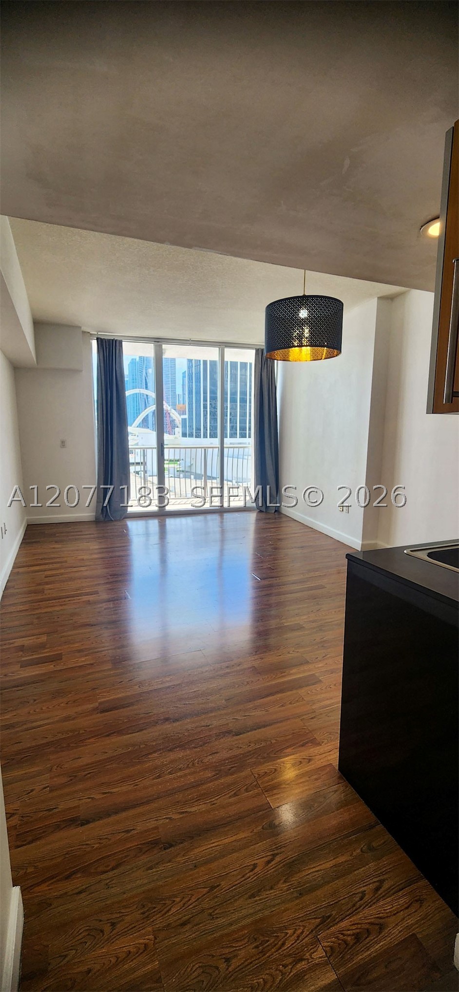 1750 N Bayshore Dr 1216 Property Photo 16
