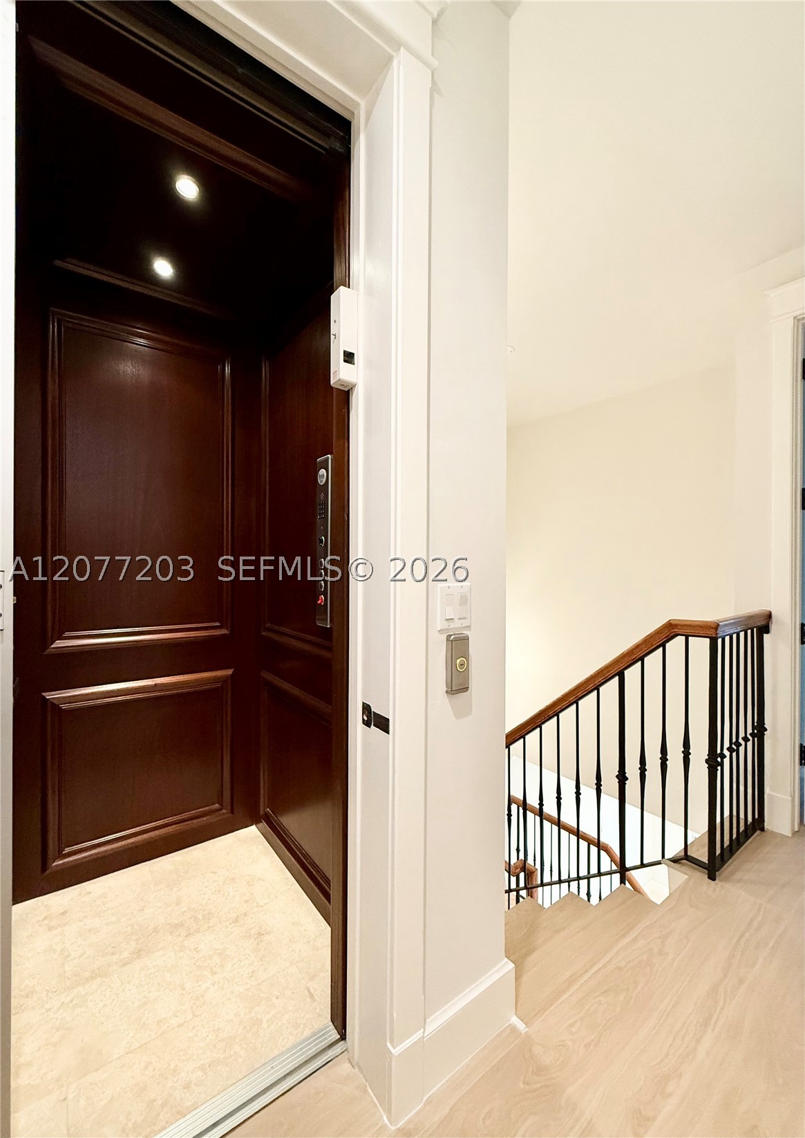 530 Valencia Ave 3 Property Photo 45