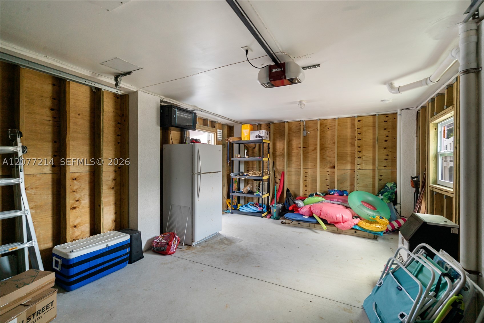 211 S Anglers Dr S Property Photo 44