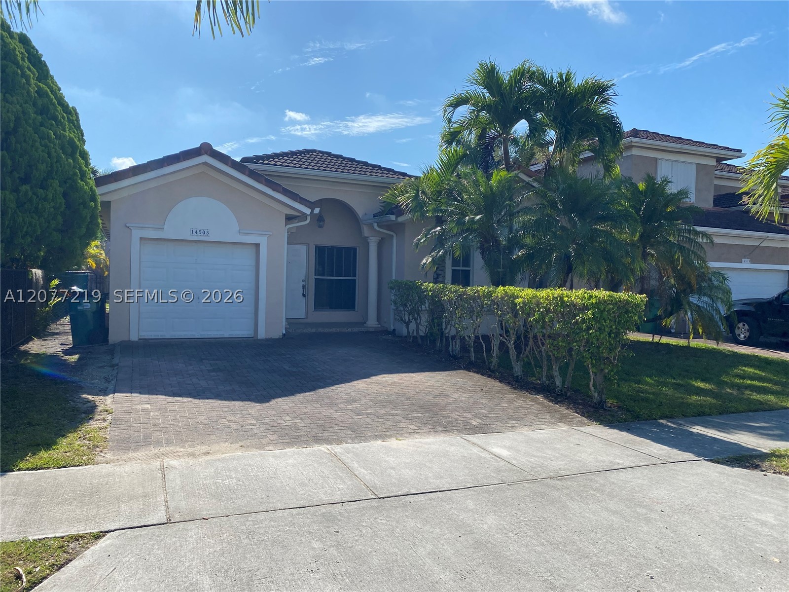 14503 SW 158th Ct Property Photo 1
