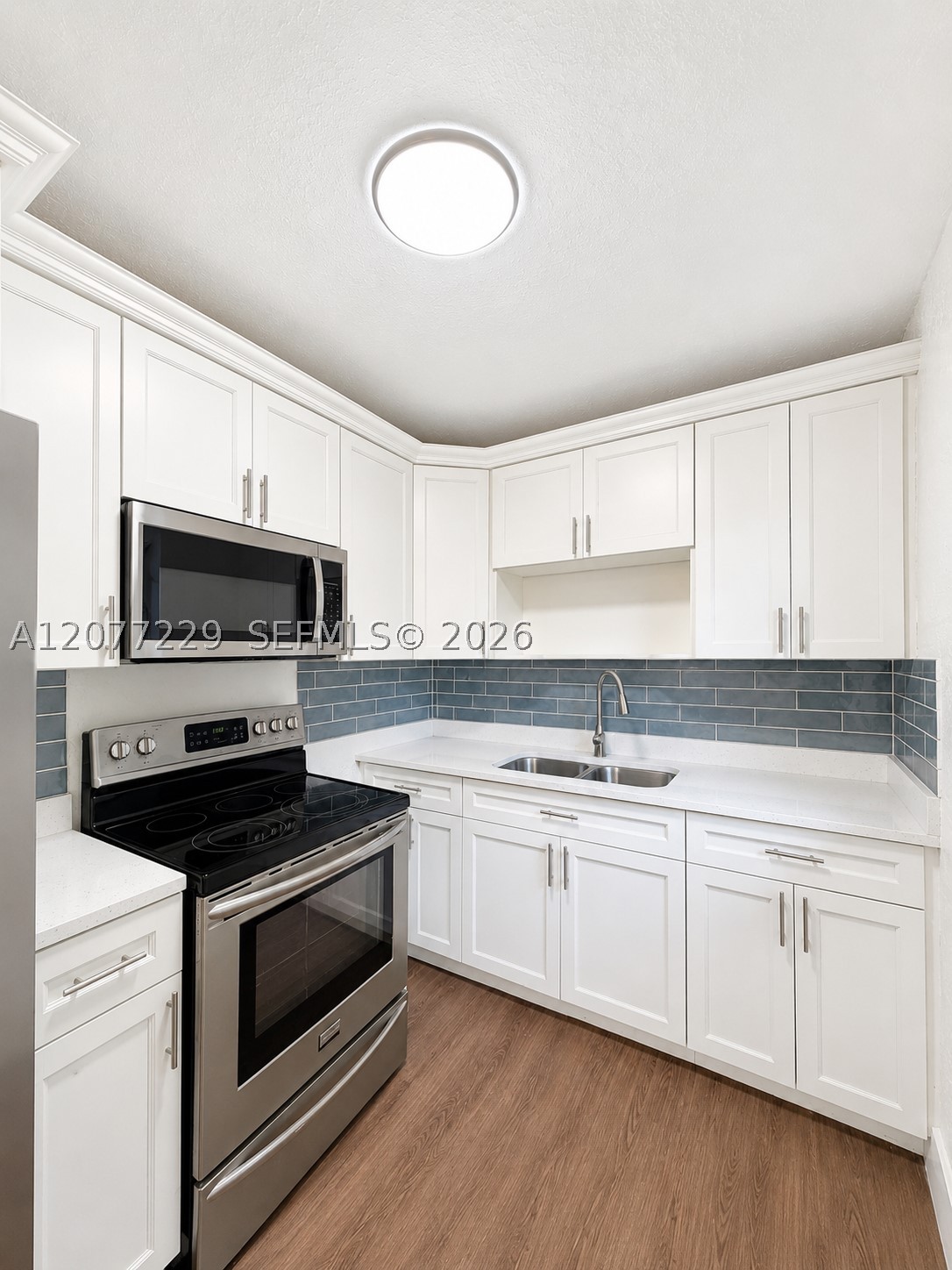 3380 NW 8th St Property Photo 1