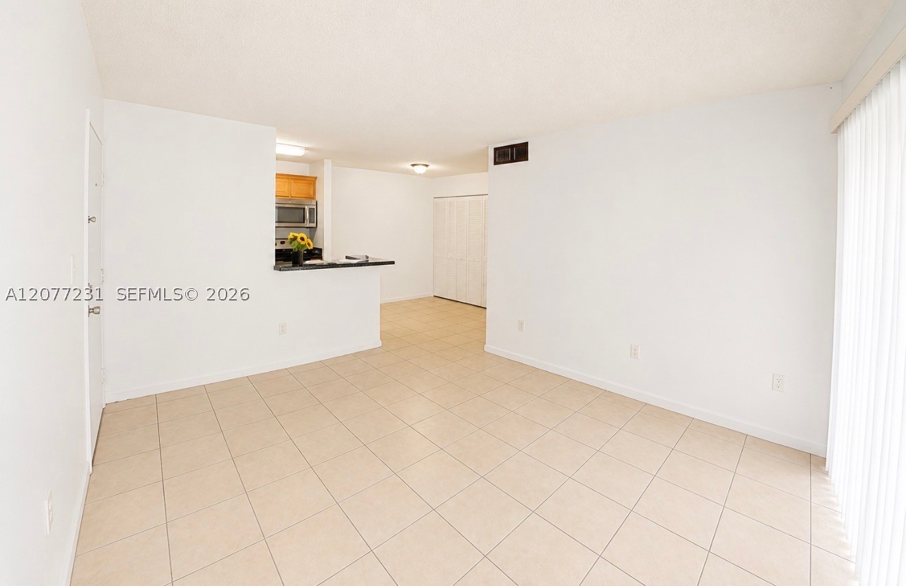 15630 Sw 80th St I-210 Property Photo 4