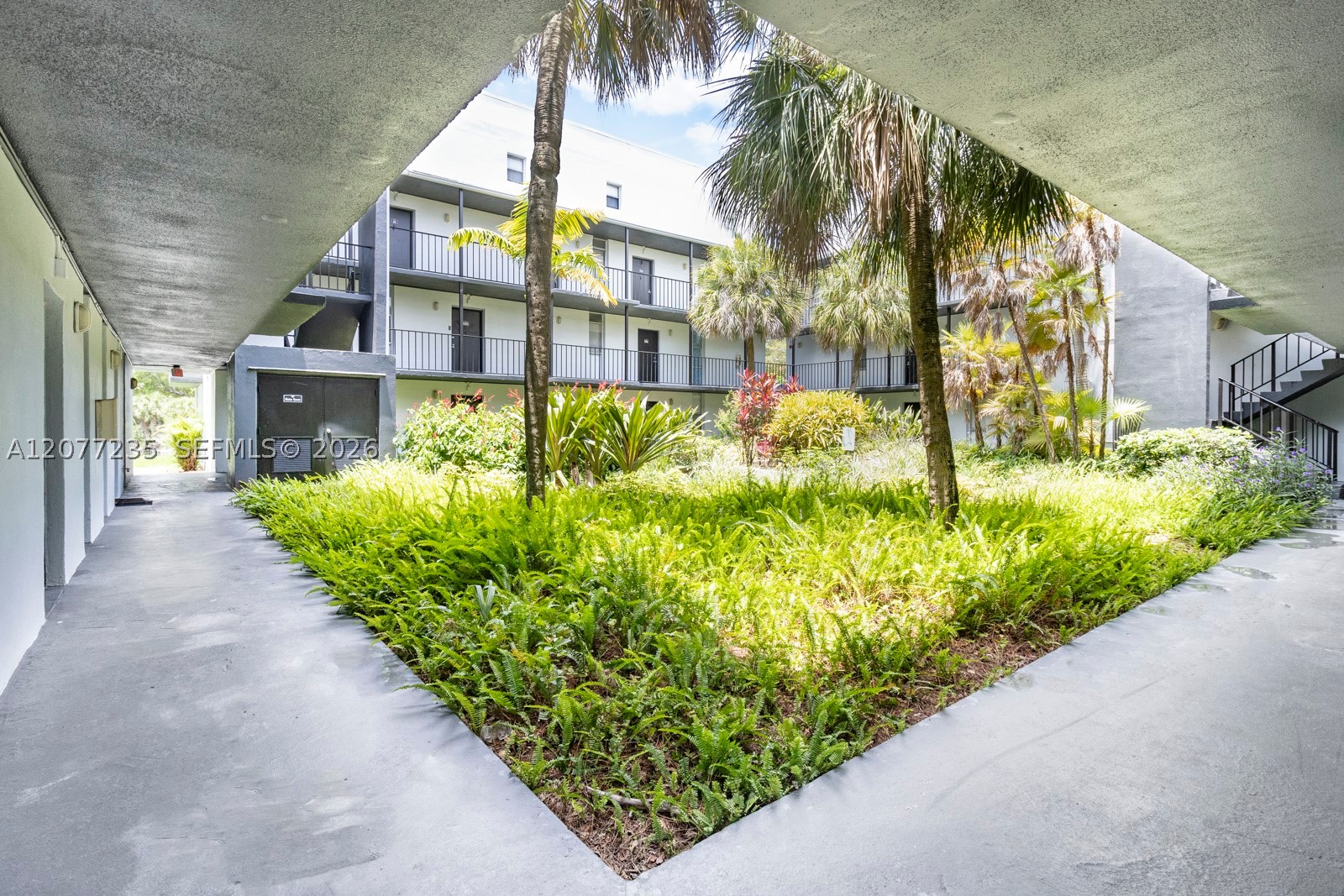 2920 Forest Hills Blvd A3a Property Photo 13