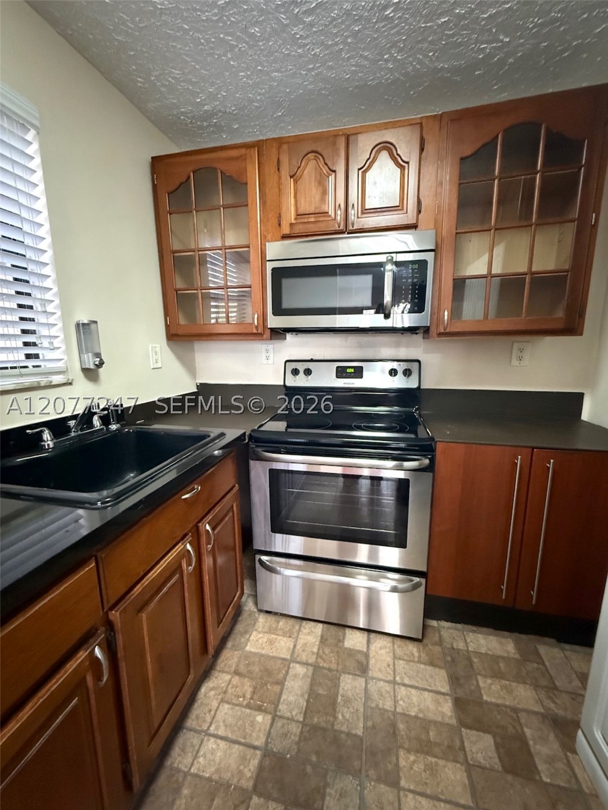 1121 Sw 122nd Ave 107-2 Property Photo 3