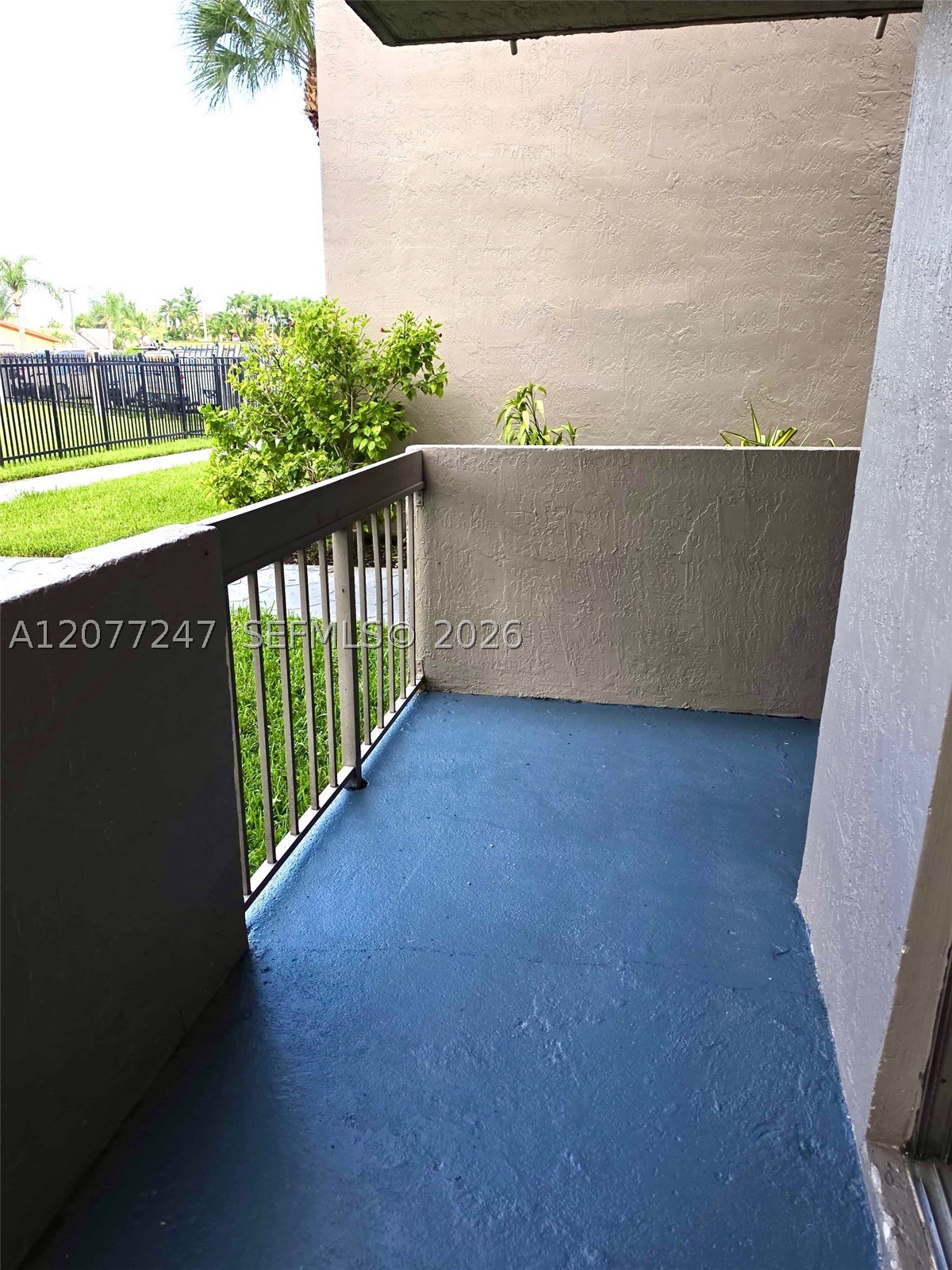 1121 Sw 122nd Ave 107-2 Property Photo 5