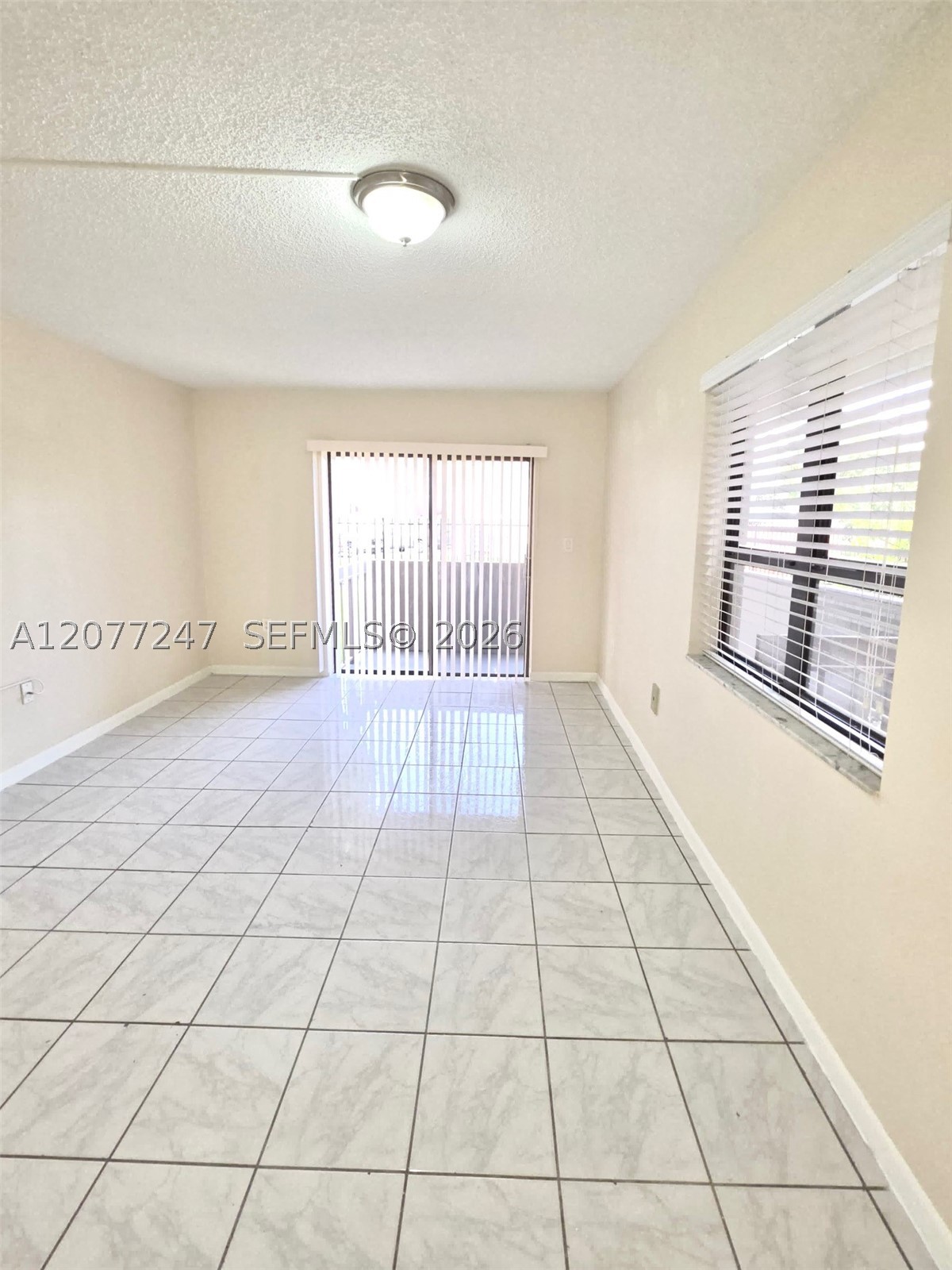 1121 Sw 122nd Ave 107-2 Property Photo 18