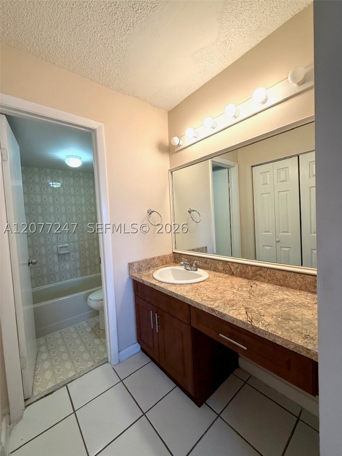 1121 Sw 122nd Ave 107-2 Property Photo 23