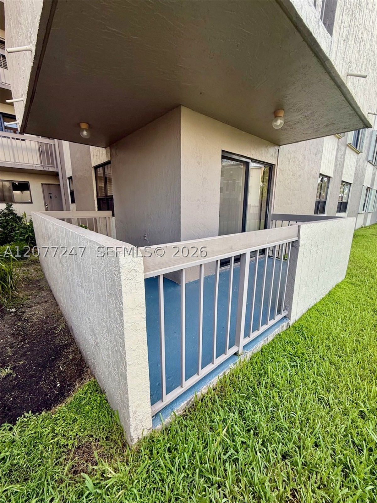 1121 Sw 122nd Ave 107-2 Property Photo 43