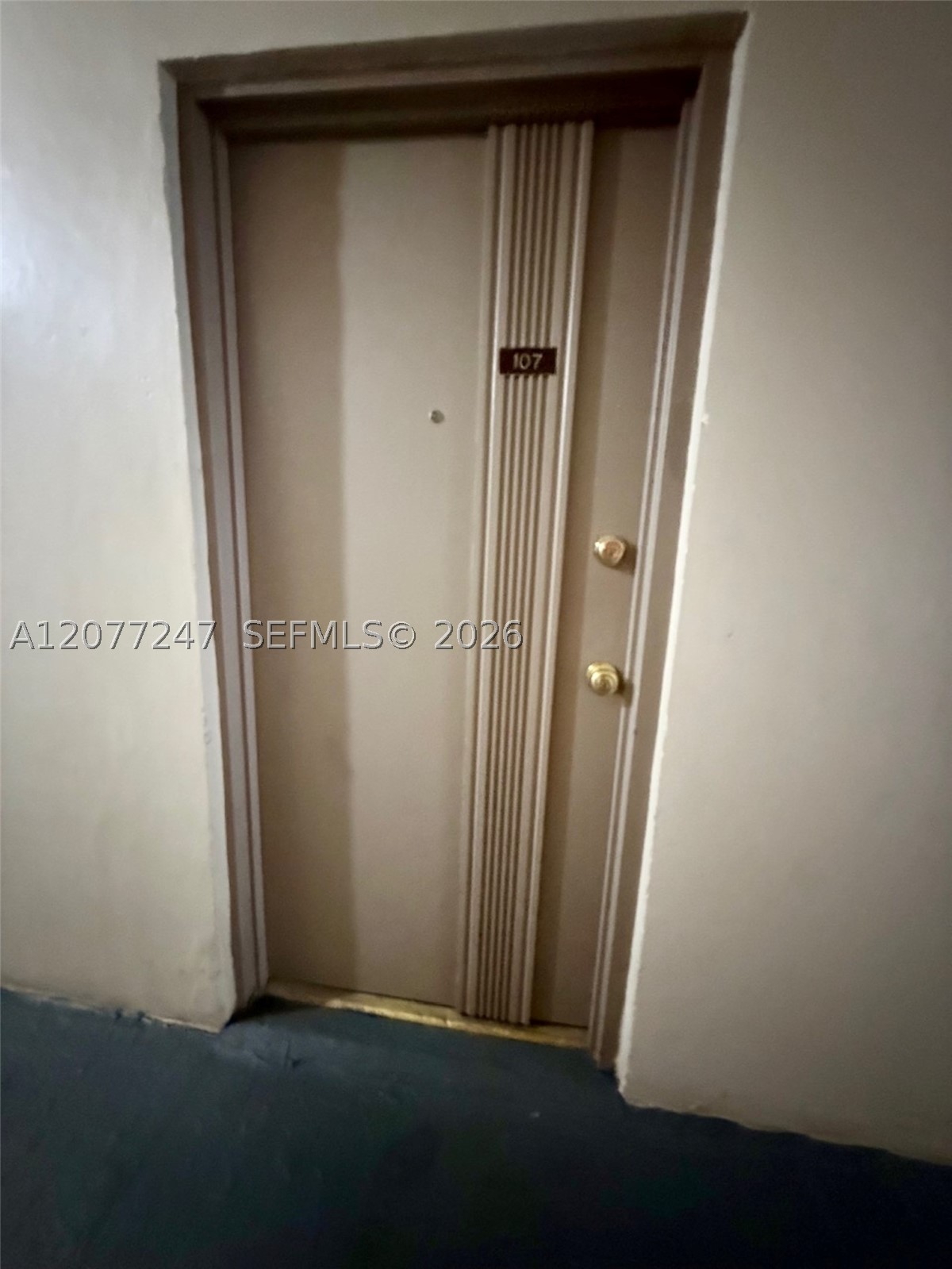 1121 Sw 122nd Ave 107-2 Property Photo 61