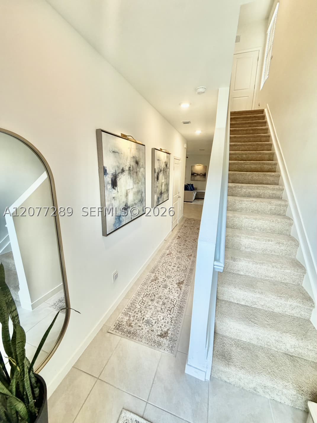 856 Sw 11th Way Property Photo 2