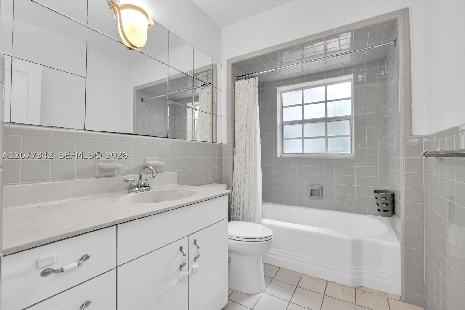 5111 Maggiore St Property Photo 23