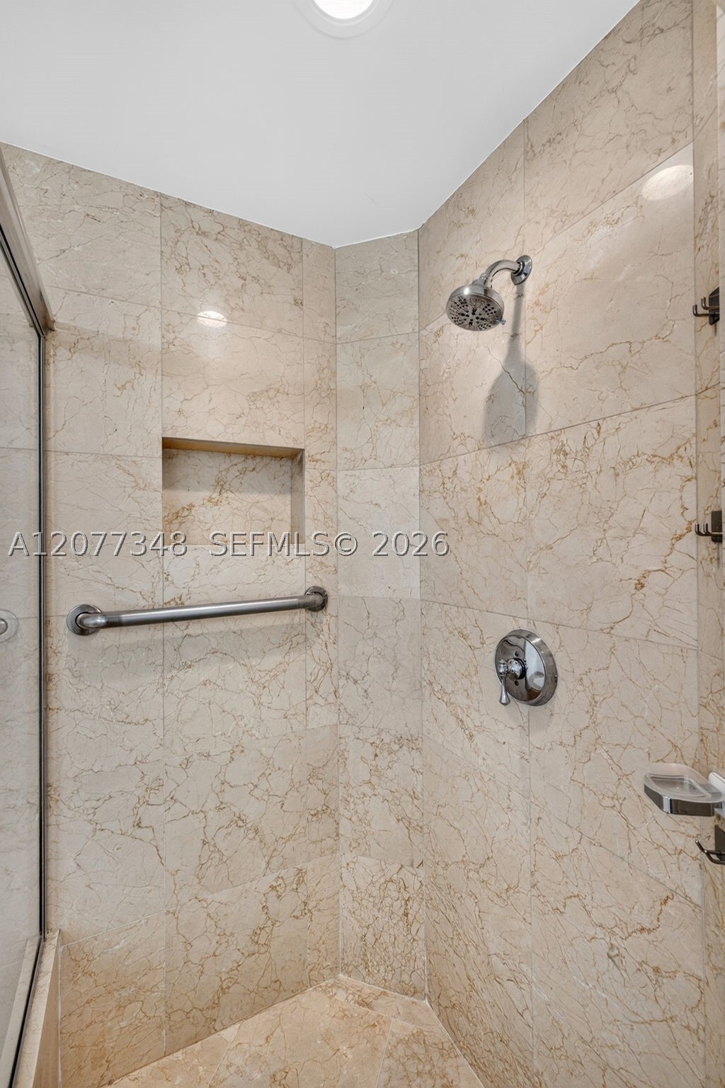 111 Se 8th Ave 705 Property Photo 35