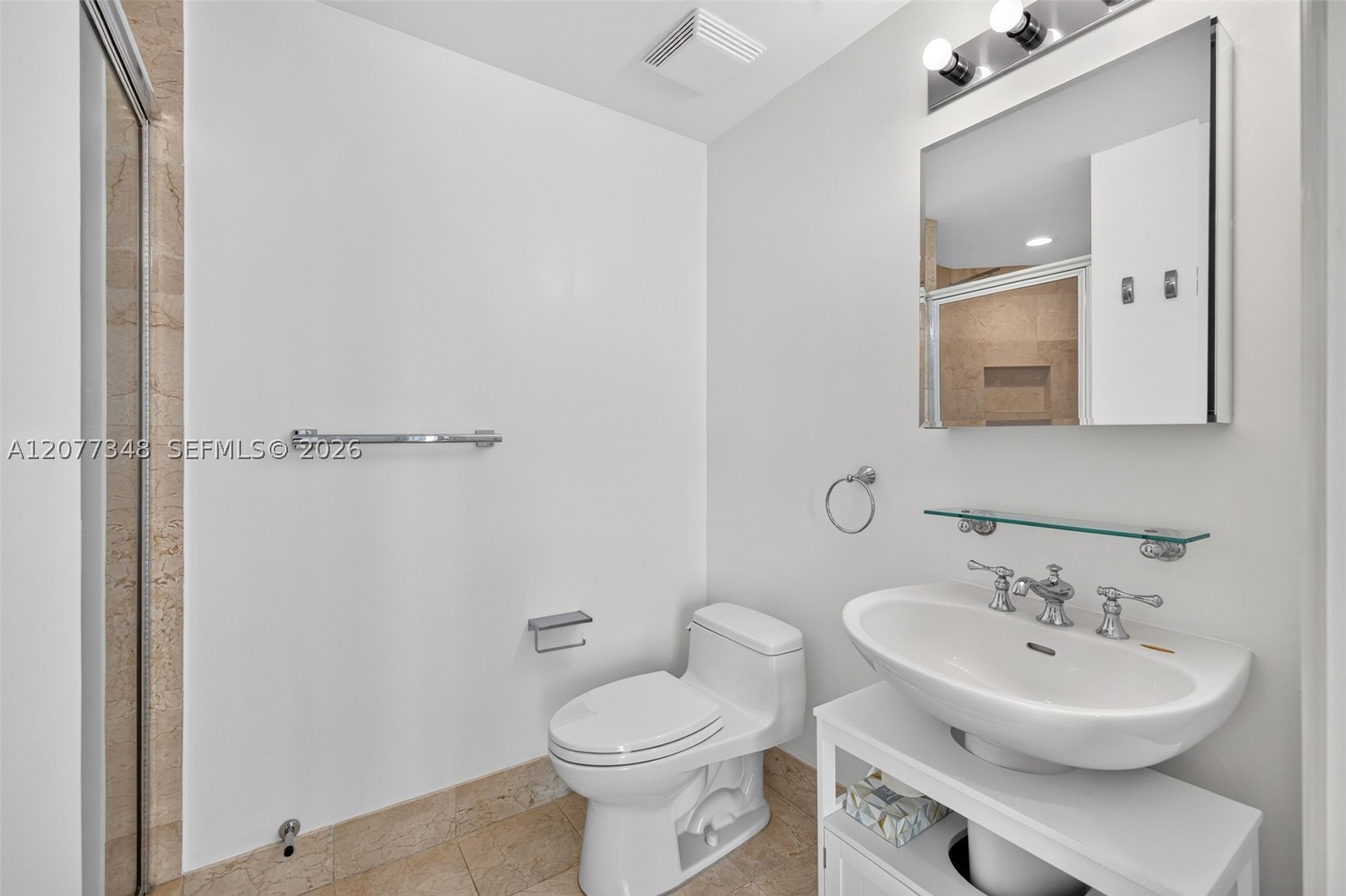 111 Se 8th Ave 705 Property Photo 44