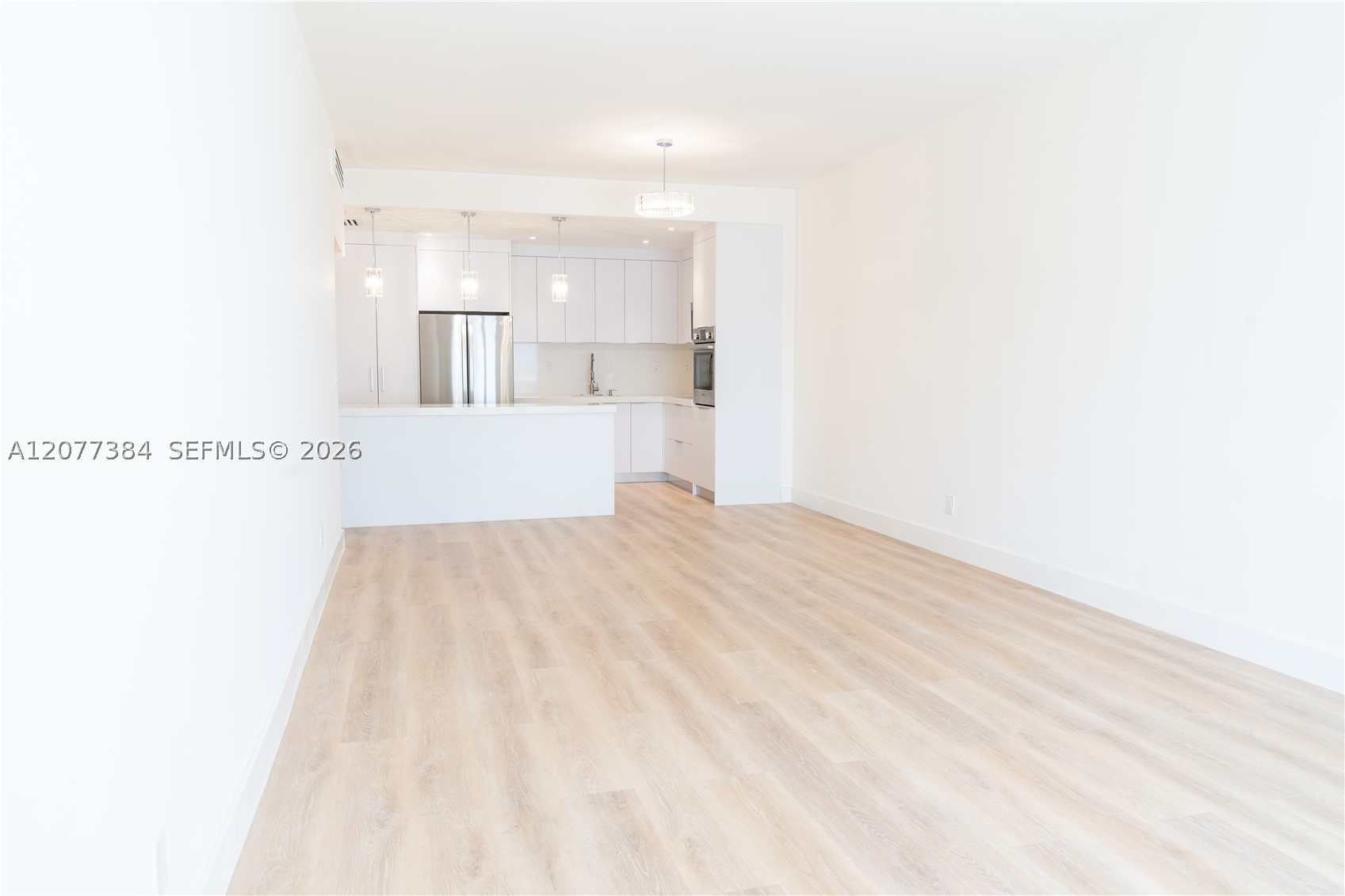 19390 Collins Ave PH-24 Property Photo 1