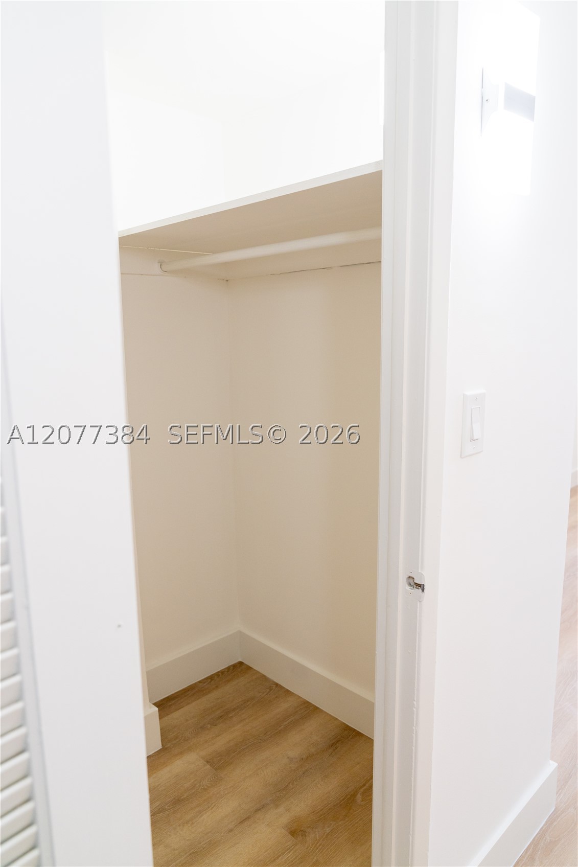19390 Collins Ave Ph-24 Property Photo 6