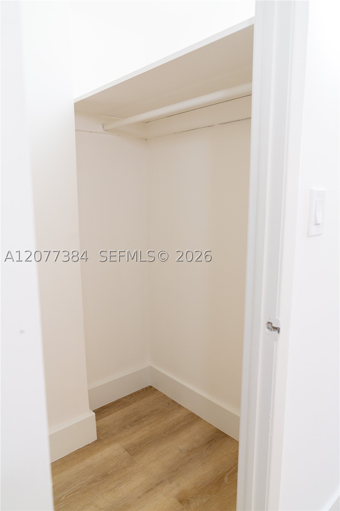 19390 Collins Ave Ph-24 Property Photo 9
