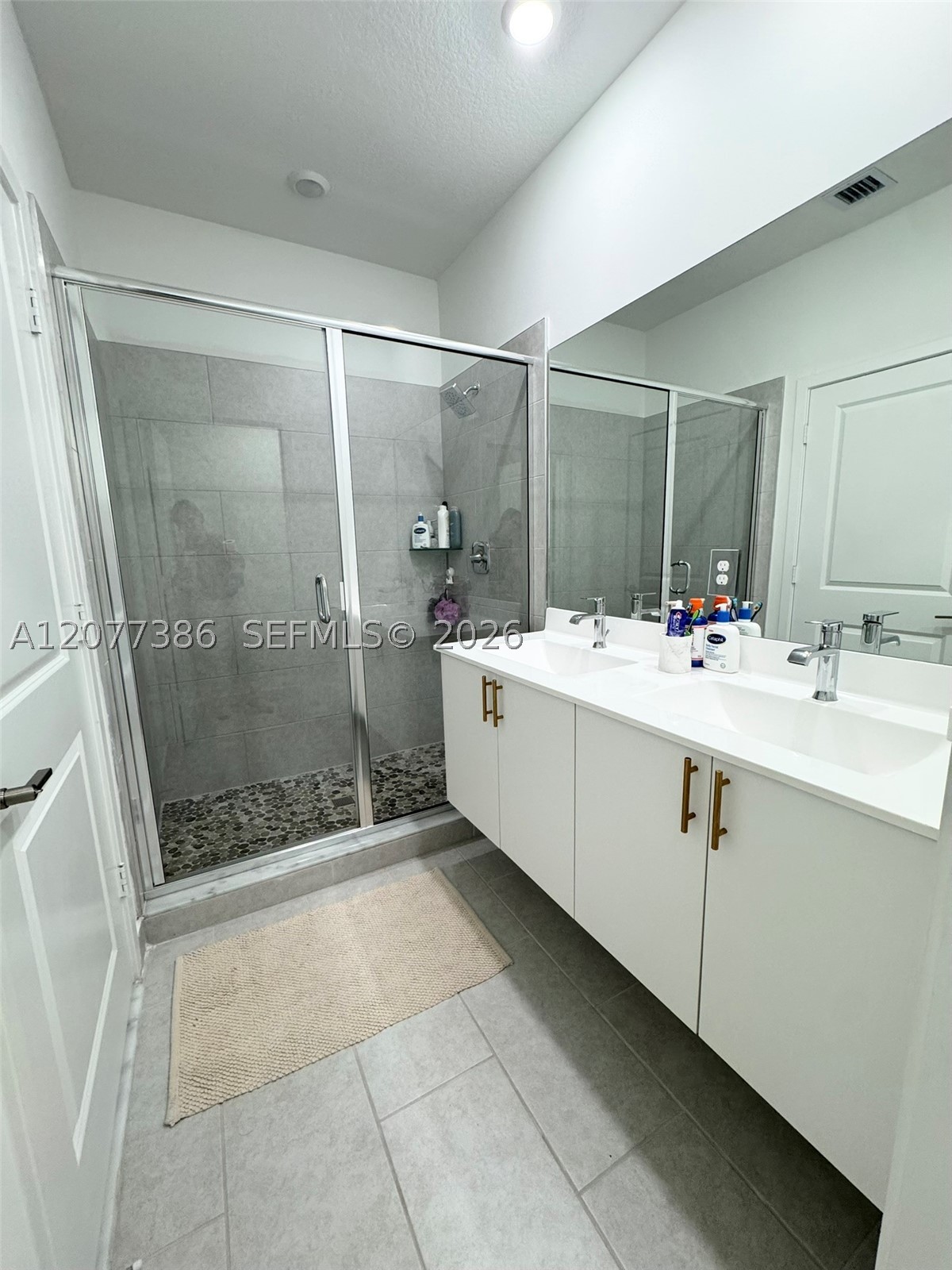 4867 Nw 84th Ave Property Photo 11