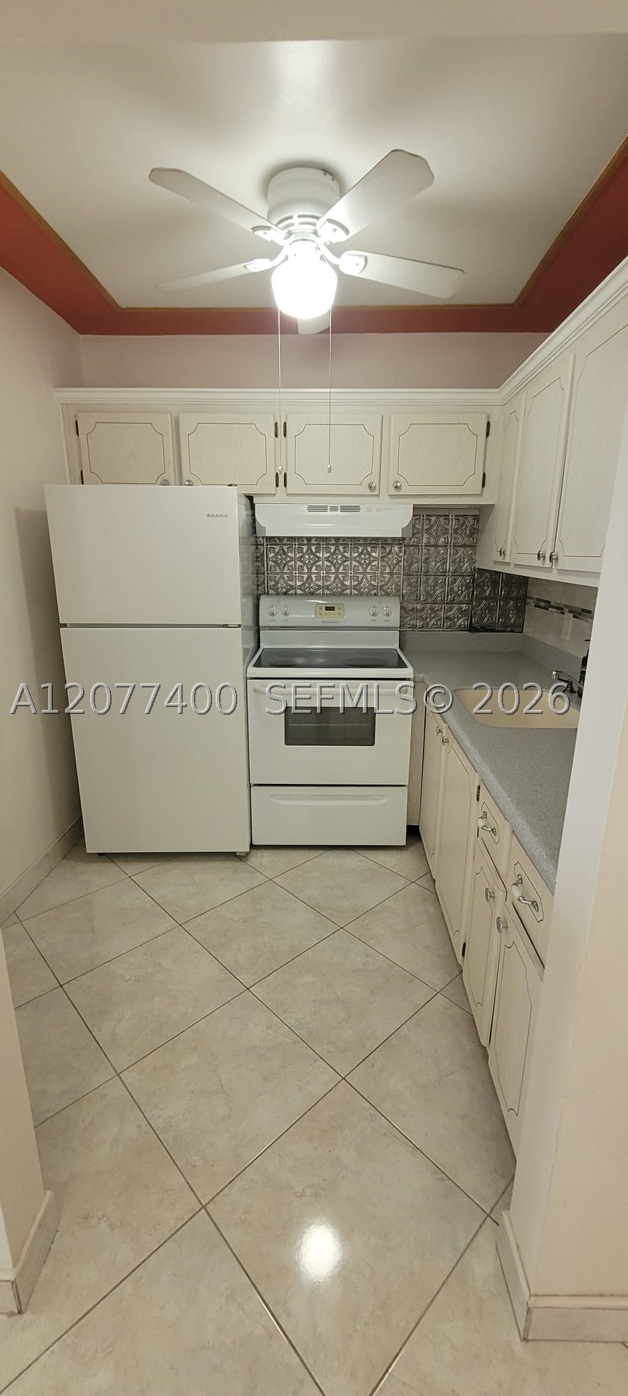 190 Salisbury H 190 Property Photo 9
