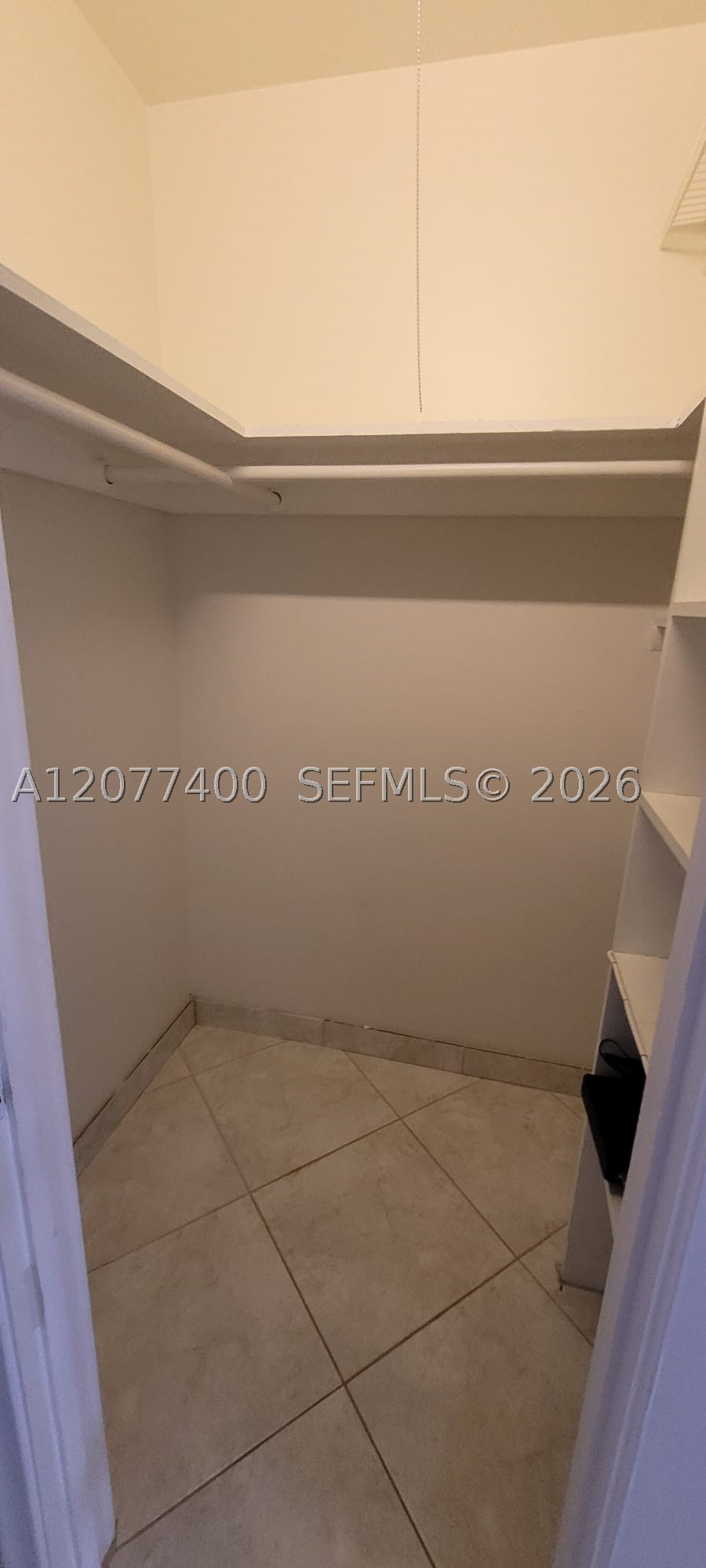 190 Salisbury H 190 Property Photo 11