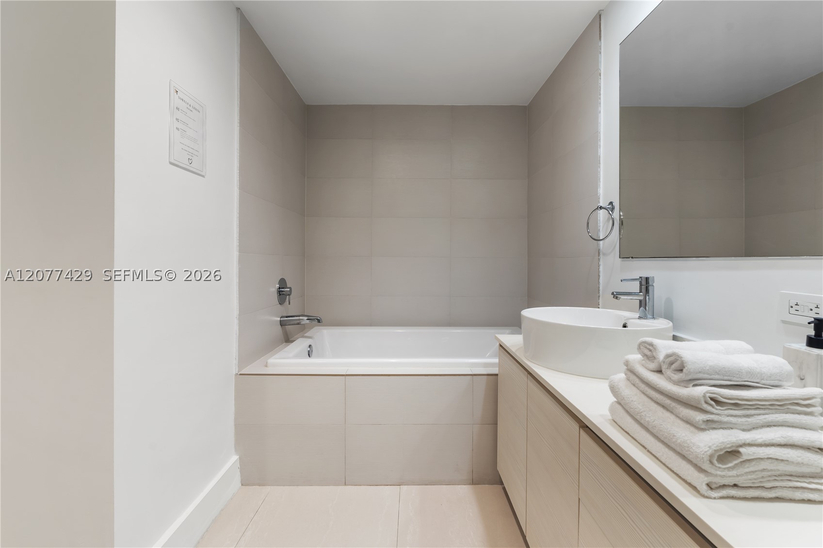 2600 E Hallandale Beach Blvd T2802 Property Photo 16