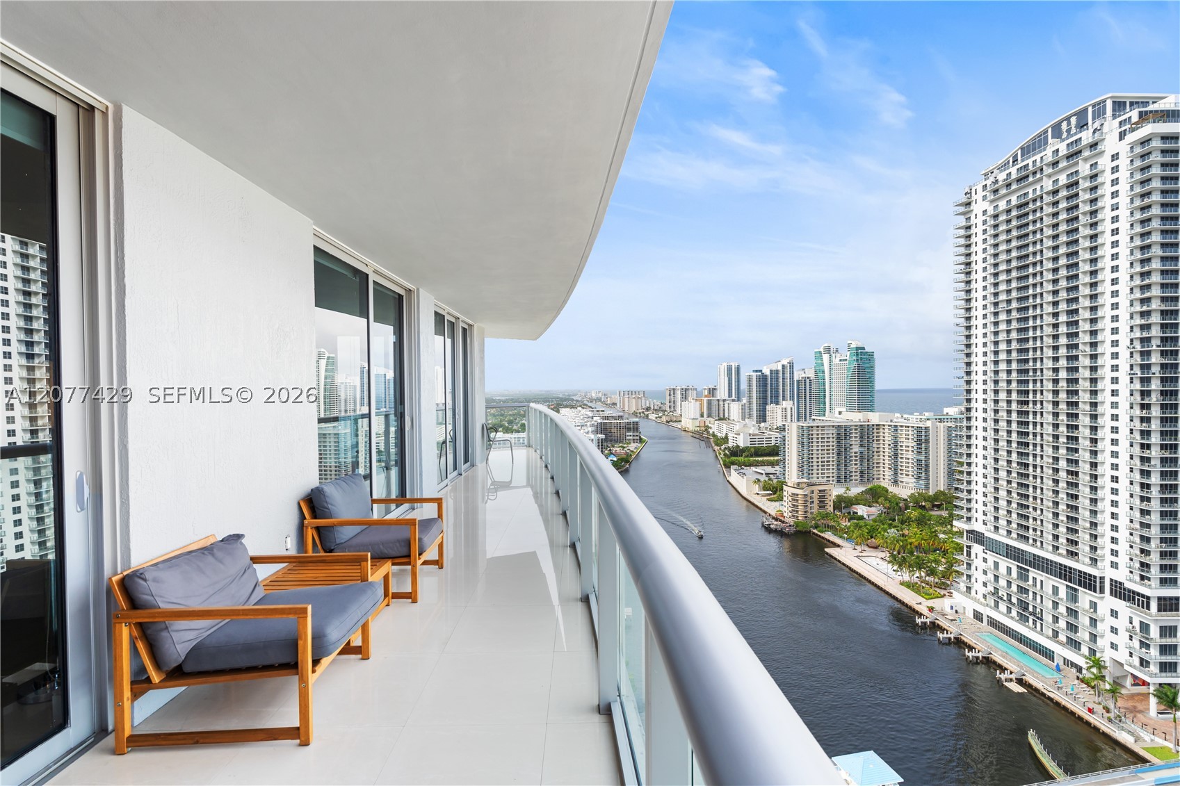 2600 E Hallandale Beach Blvd T2802 Property Photo 25