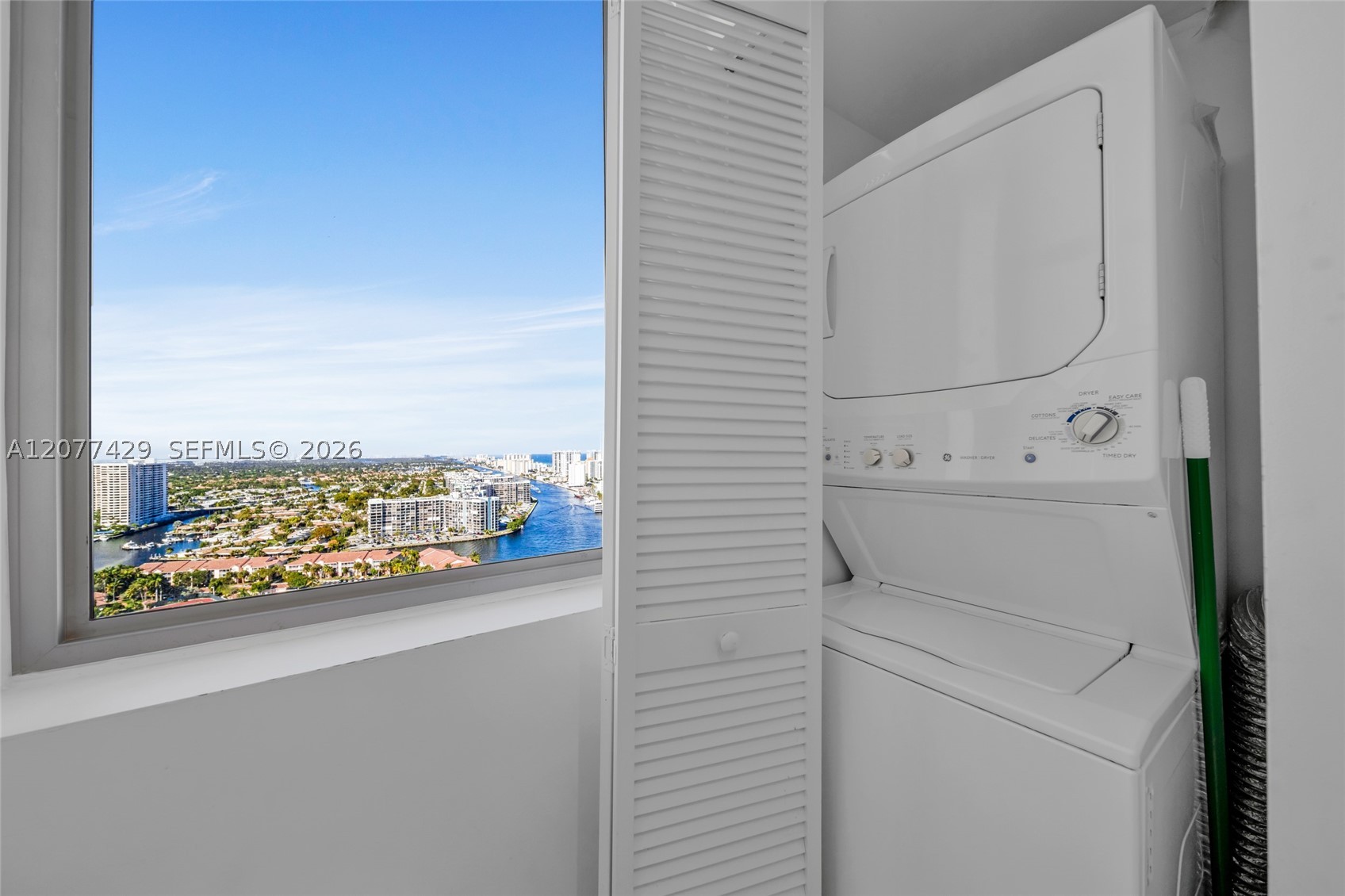 2600 E Hallandale Beach Blvd T2802 Property Photo 28