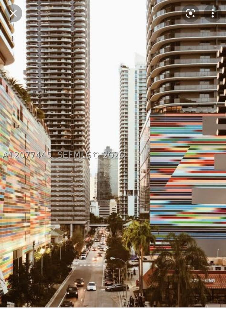475 Brickell Ave 808 Property Photo 12