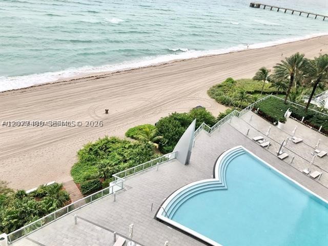 17121 Collins Ave 1807 Property Photo 3