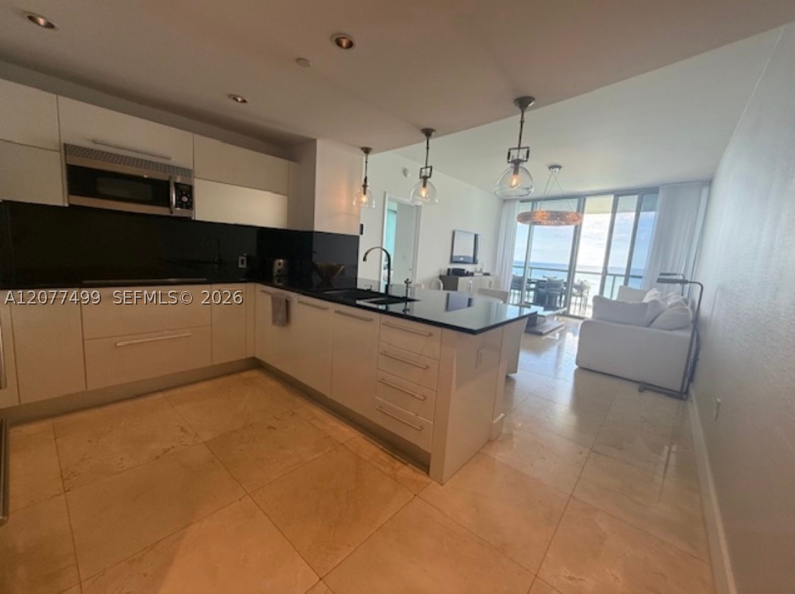 17121 Collins Ave 1807 Property Photo 6