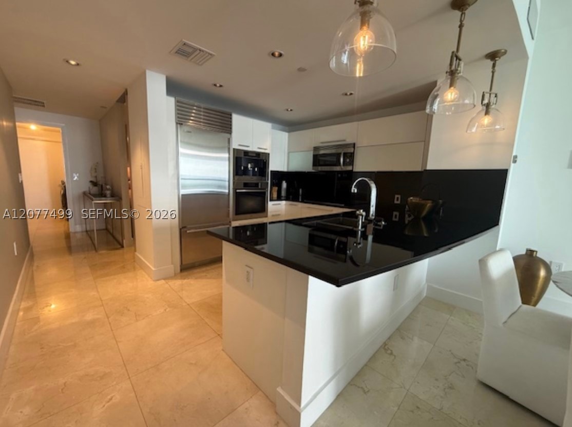 17121 Collins Ave 1807 Property Photo 7