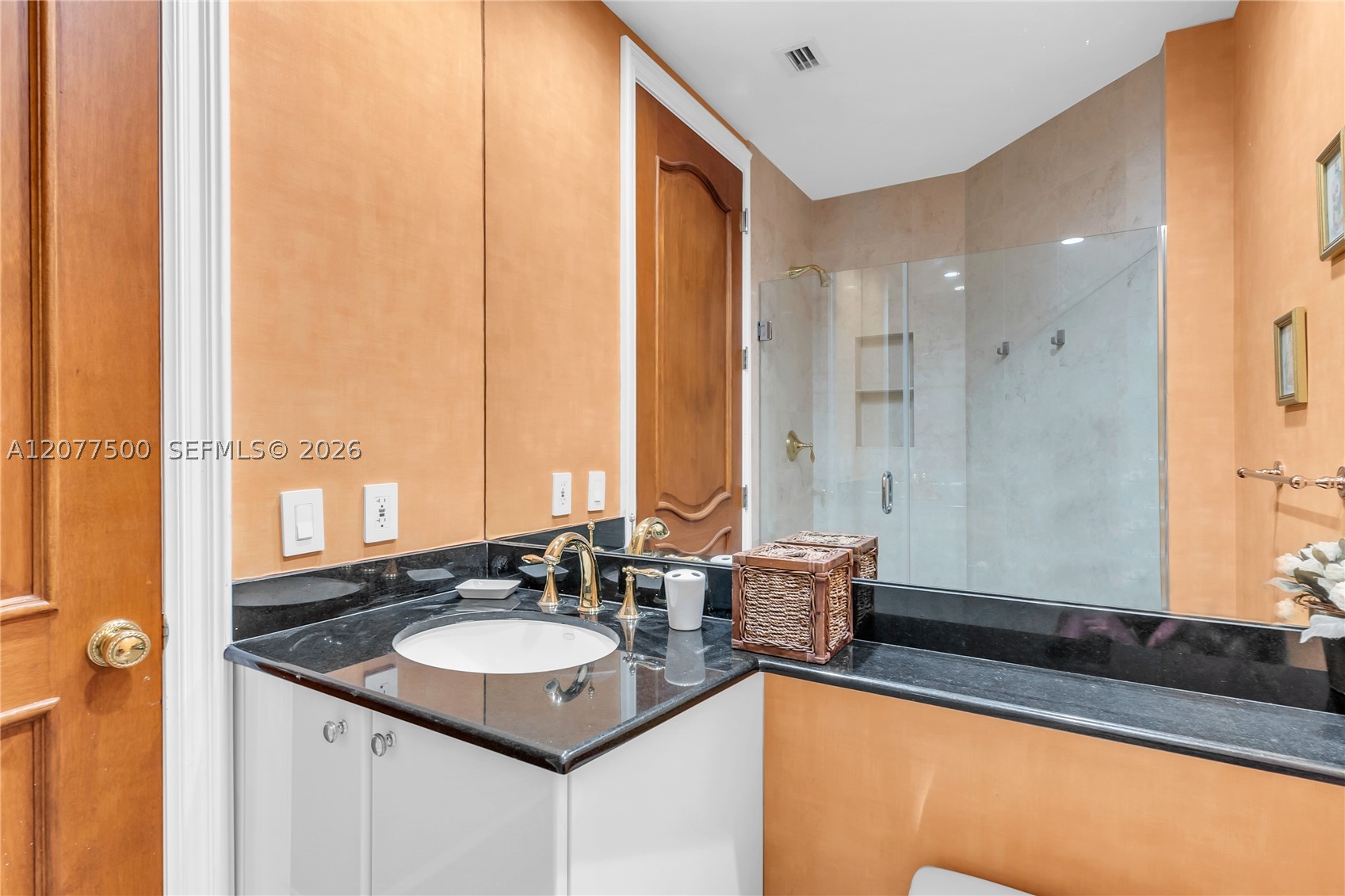 791 Crandon Blvd Ph04 Property Photo 21