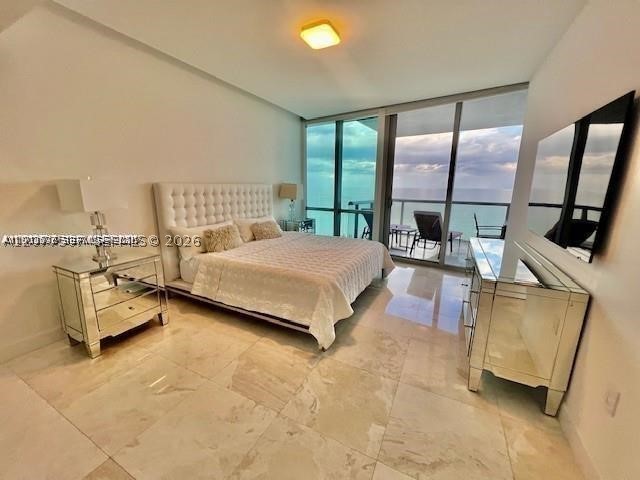17121 Collins Ave 1007 Property Photo 8